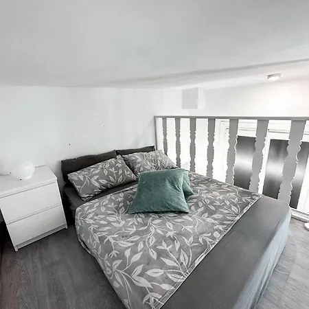 Mezzanine 2 Bedroom In Chueca Madrid Exterior photo