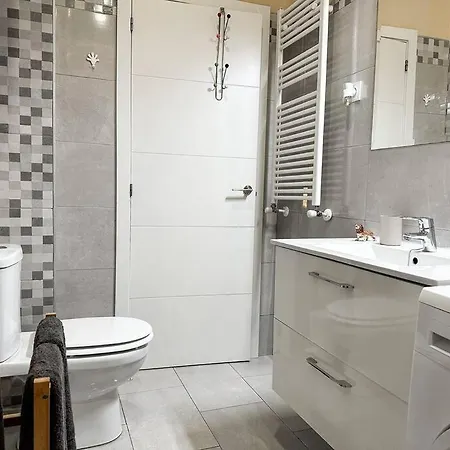 Mezzanine 2 Bedroom In Chueca Madrid Exterior photo