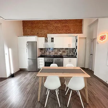 Mezzanine 2 Bedroom In Chueca Madrid Exterior photo