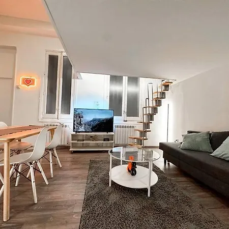Mezzanine 2 Bedroom In Chueca Madrid Exterior photo